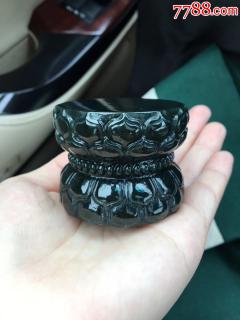 天然和田玉青玉莲花香插雅摆,纯手工打造,雕工精细